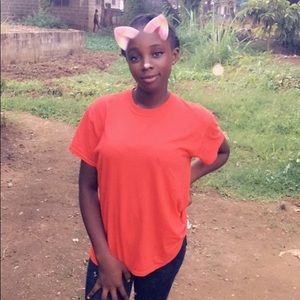 Meet your Posher, Linda